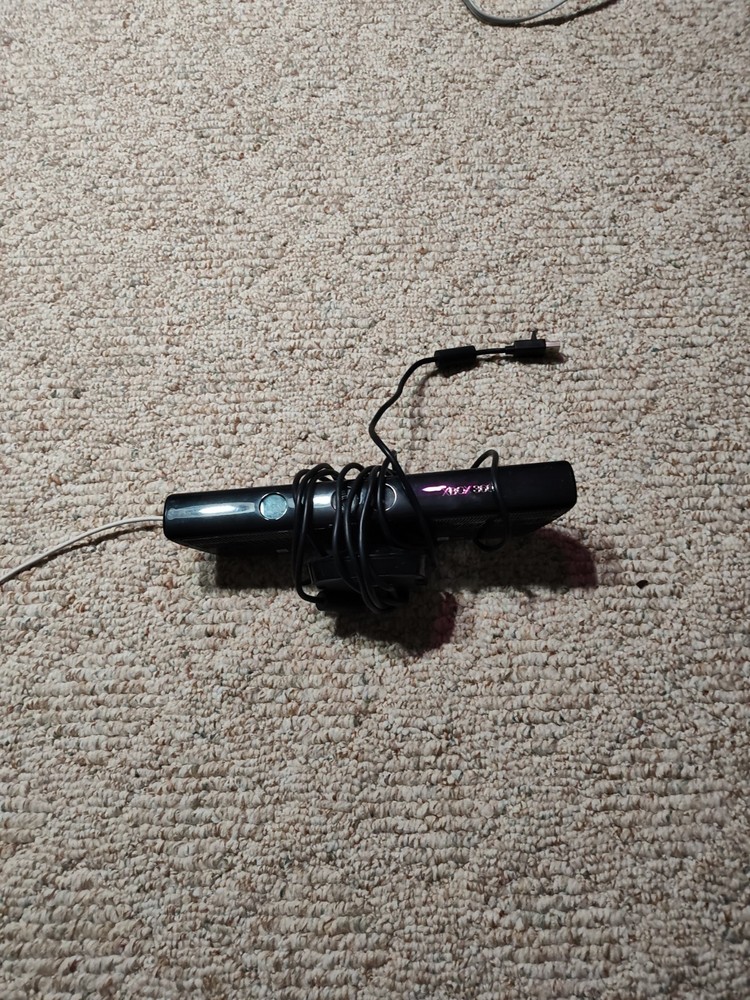 Microsoft 1414 Xbox 360 Kinect Sensor Bar Only - Black