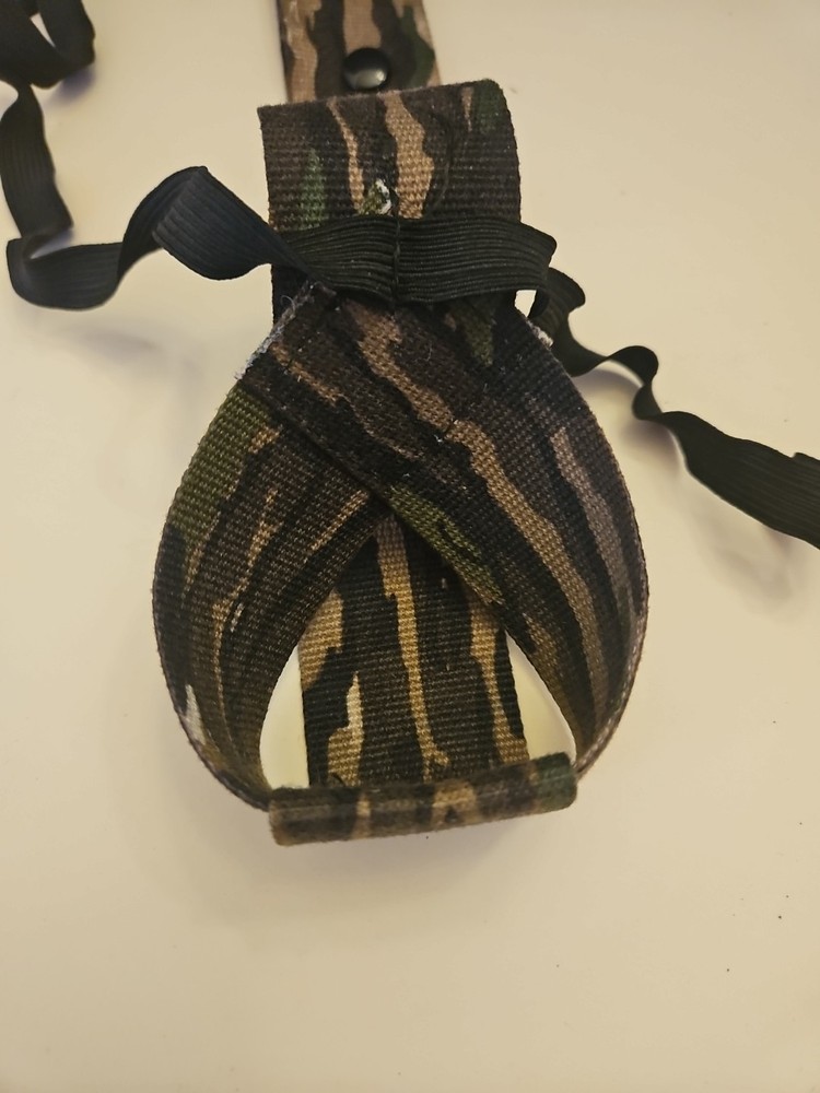 Camo Bow Rest Snaps On Pants