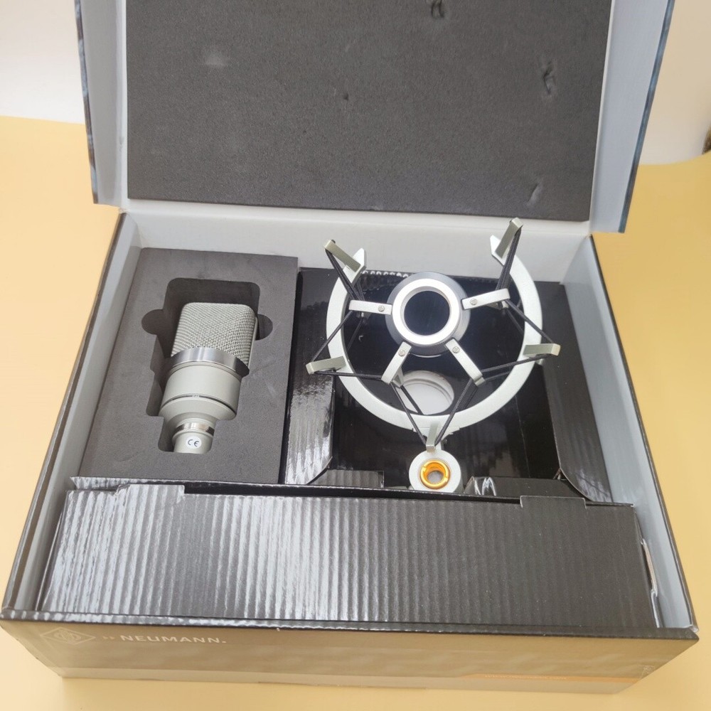 TLM 102 Large Diaphragm Condenser Microphone Studio Set w/ Shockmount