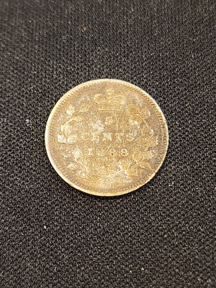 1888 Canada 5 Cents Silver Coin