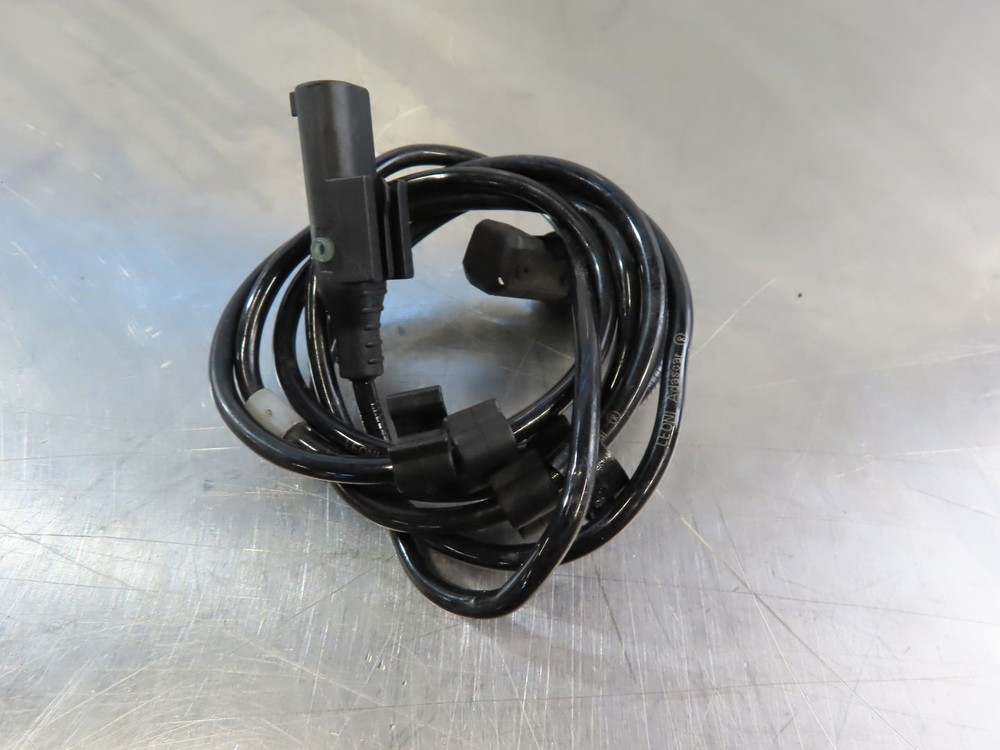 EB1442 2016 16 APRILIA TUONO RR FRONT SPEED ABS SENSOR