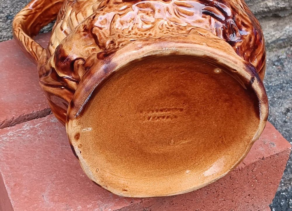 Rockingham Gypsy Pitcher - Clean - Bennington - Bennett