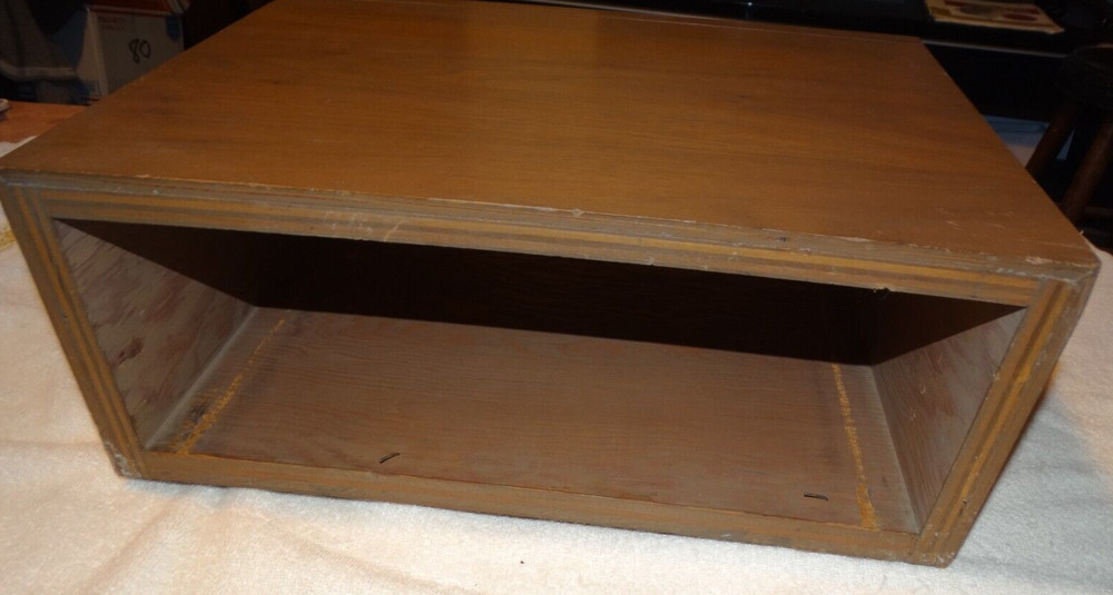 Vintage Wood Case Amplifier-Reciever