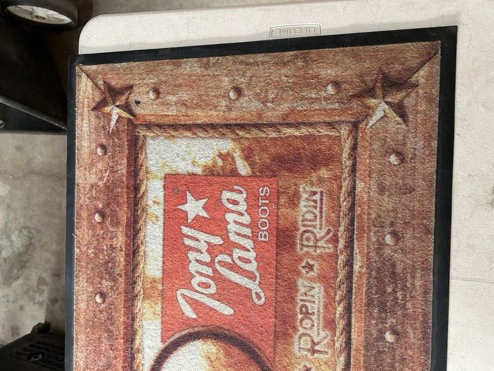 Tony Lama Rug