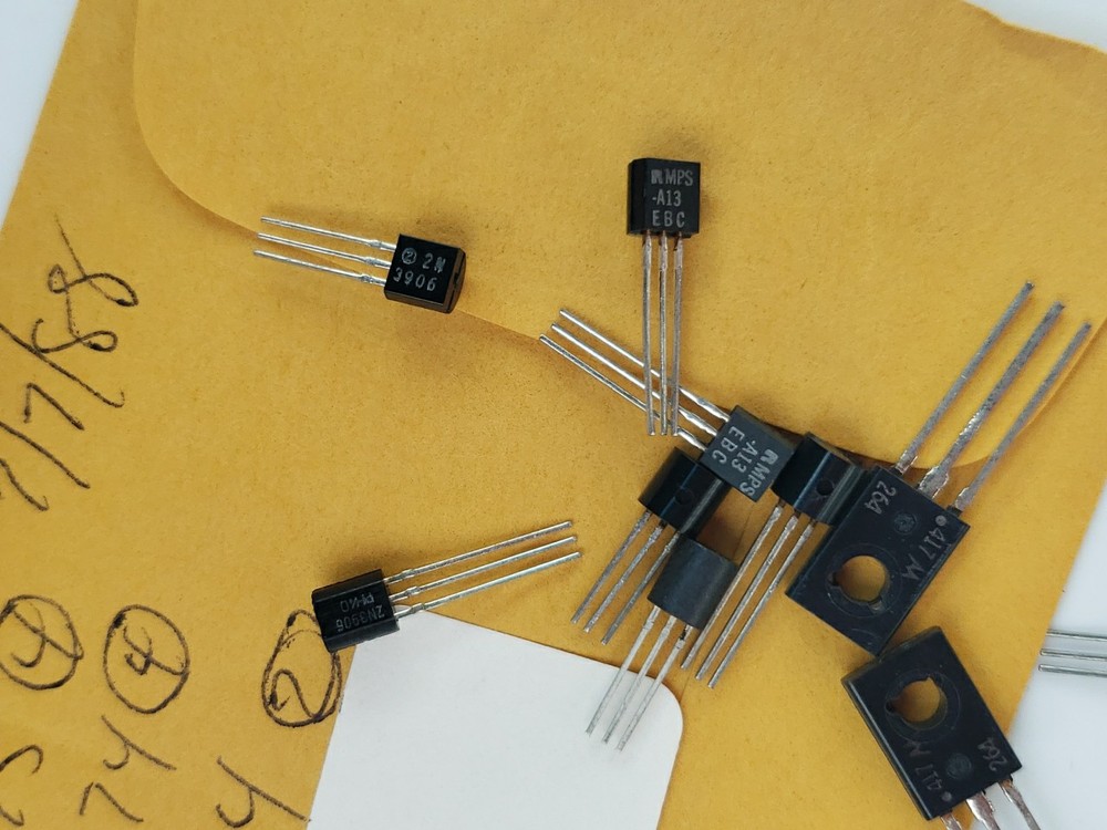 Twelve New Heathkit Misc Transistor Pack