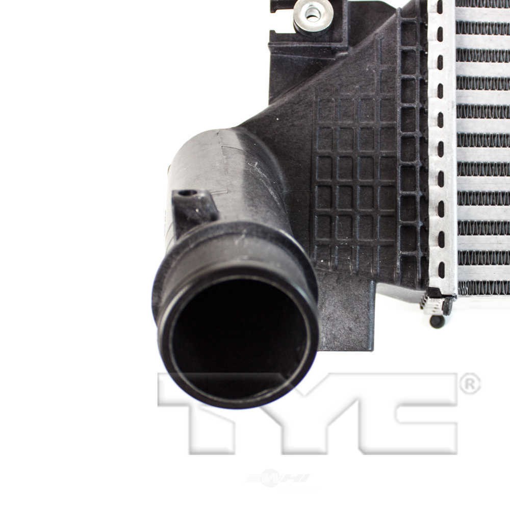 Intercooler TYC 18045