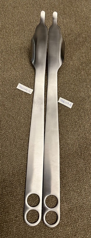 2PCS---FLARED COBRA RETRACTOR  LEFT & RIGHT SINGLE/PRONG 15"