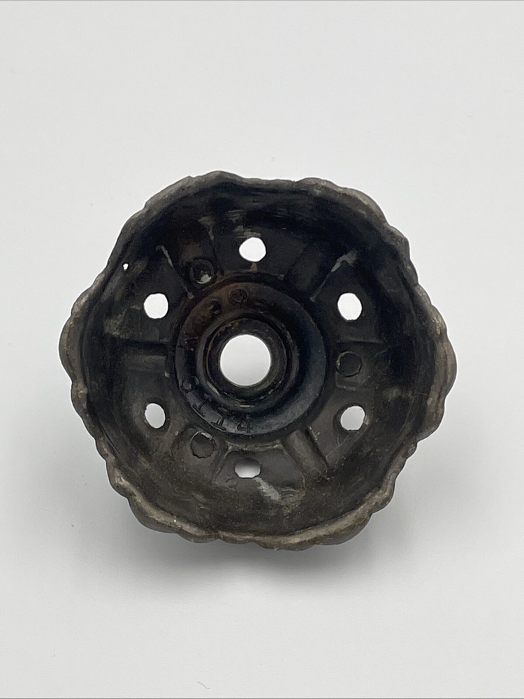 Small Cast Decorative Ceiling Lamp Holder Mount Unique GIM
