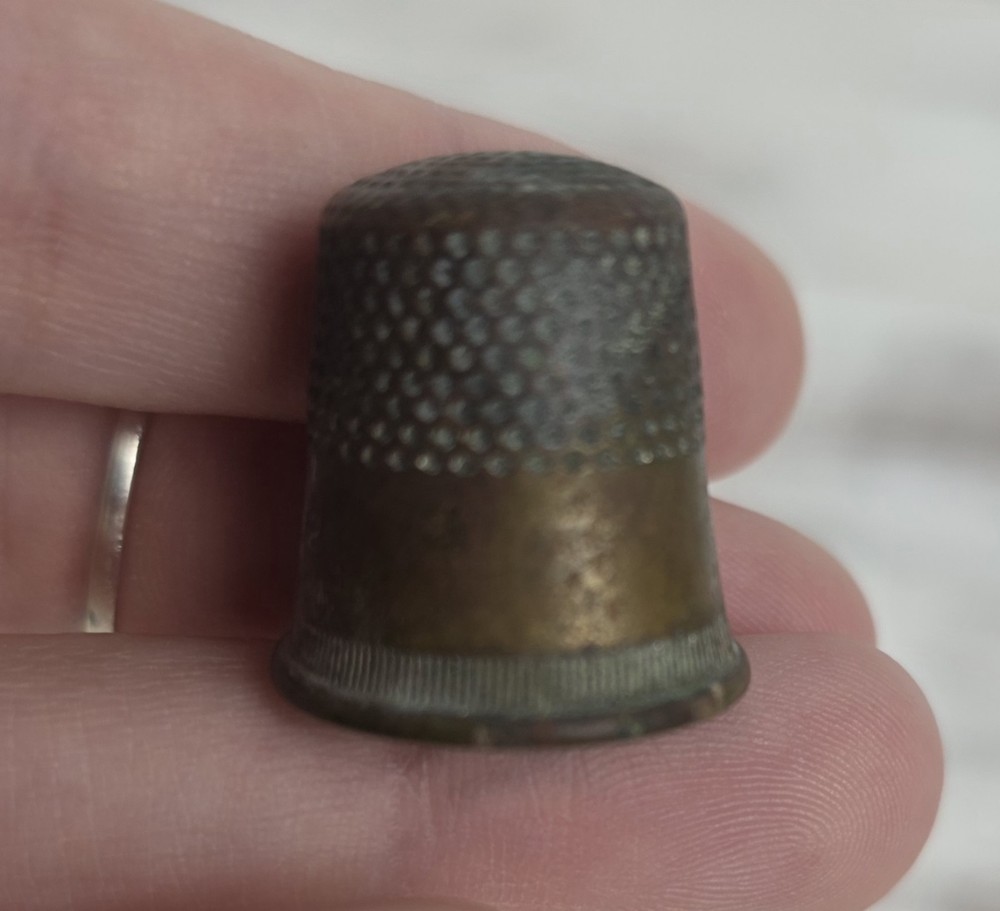 Antique Brass Dimpled Thimble Size 12