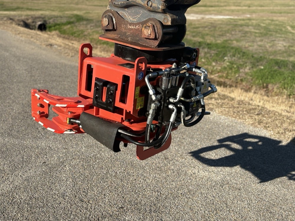Viking Attachments VMV 57 Vibratory Pile driver side grip 1250 lb