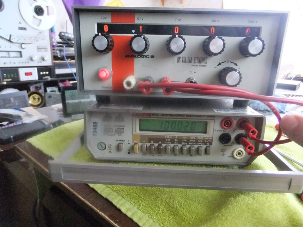 Analogic AN-3100 DC Voltage Standard +/- 11.111 VDC