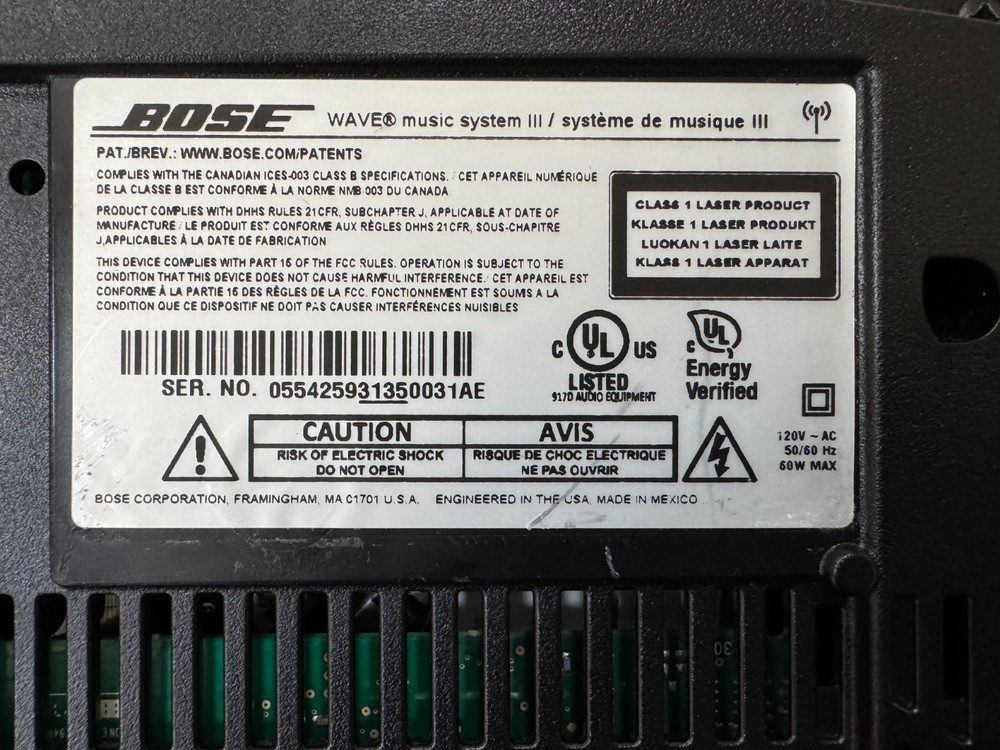 Bose Wave Music System III CD AM/FM W/ 3 CD Changer & Remote Control