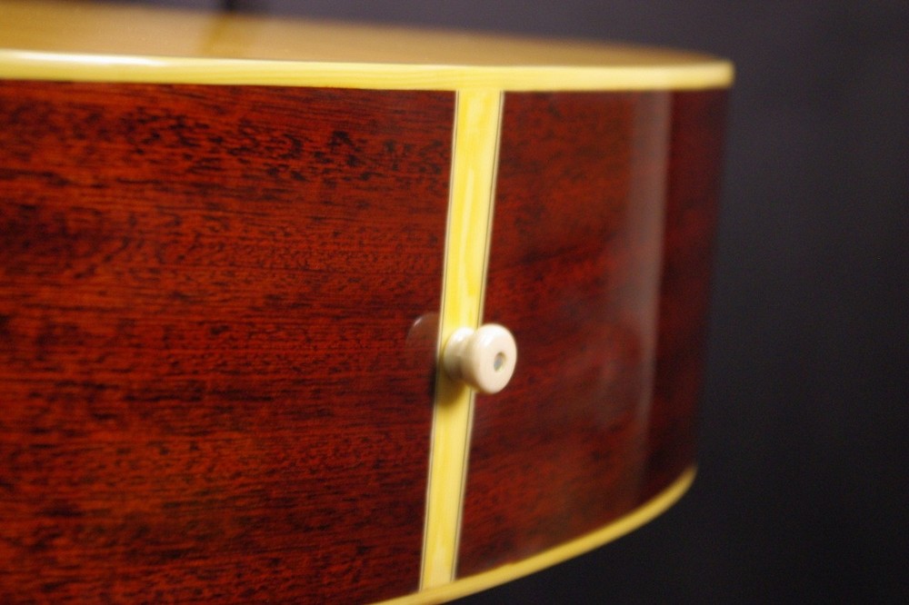 Johnson Guitars JO26