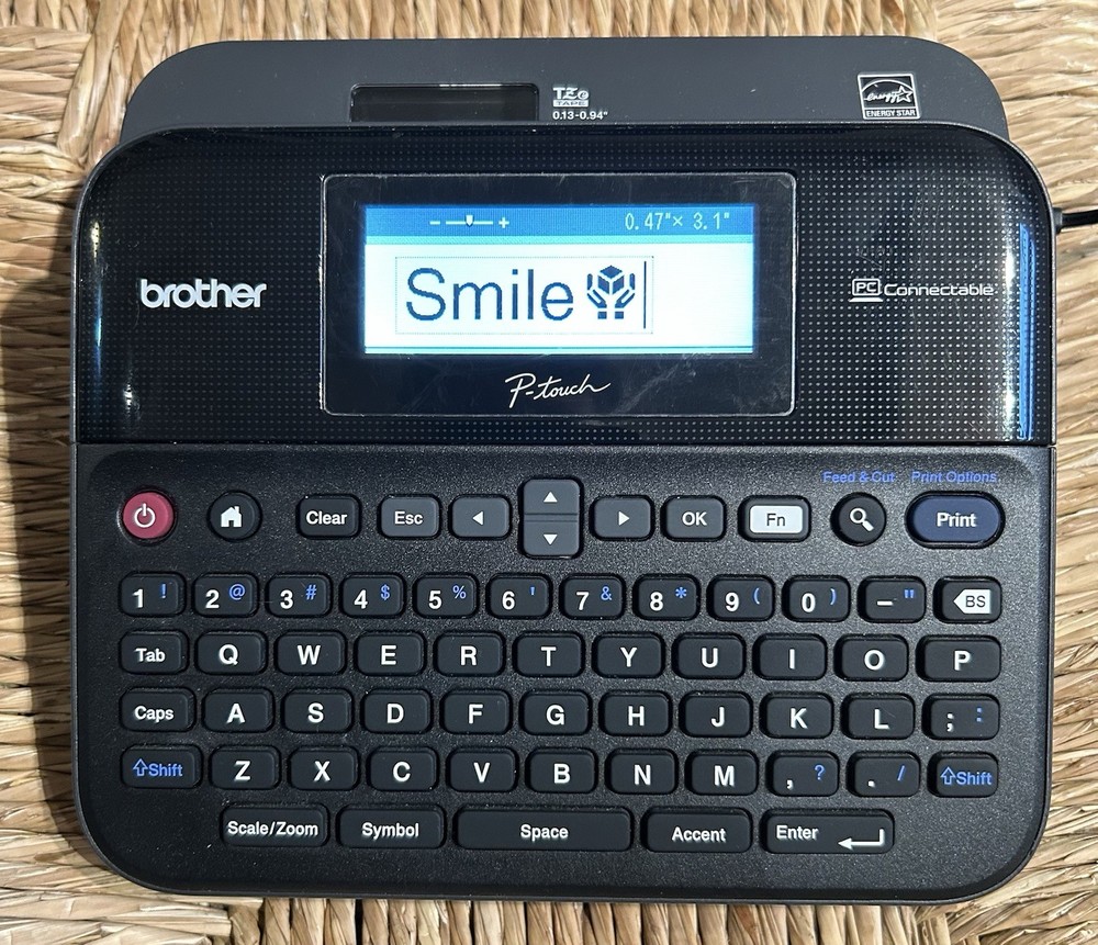Brother PT-D600 PC Connectable Label Maker Color Display W/Power Supply Working