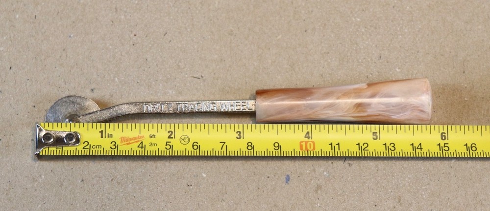 Vintage Dritz Smooth Tracing Wheel Bakelite Butterscotch Marbled Handle