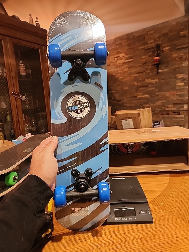 Version popsicle skate board 23 inch New Sealed
