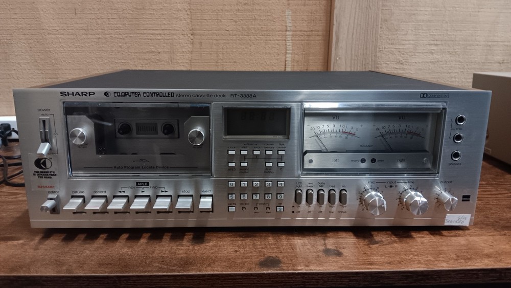 SHARP RT-3388A COMPUTER CONTROLLED CASSETTE DECK PLAYER