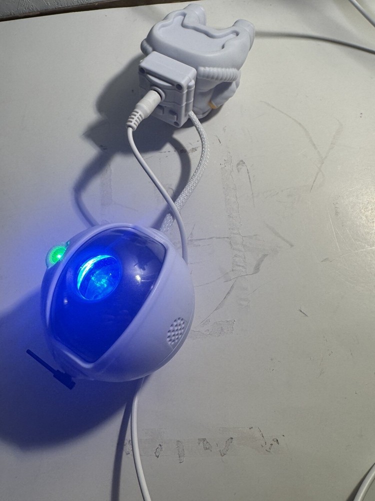 LED Galaxy Astronaut Light Projector Bright Star Room Night Light Up Sky USB