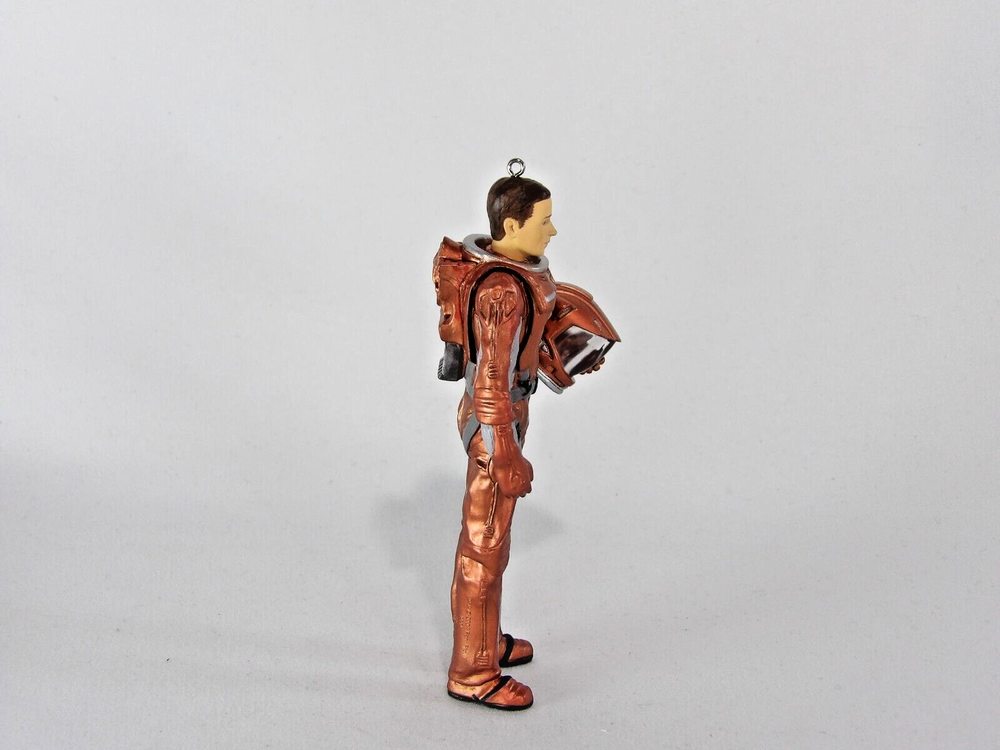 2004 Hallmark Keepsake Ornament - Star Trek Commander Trip Tucker