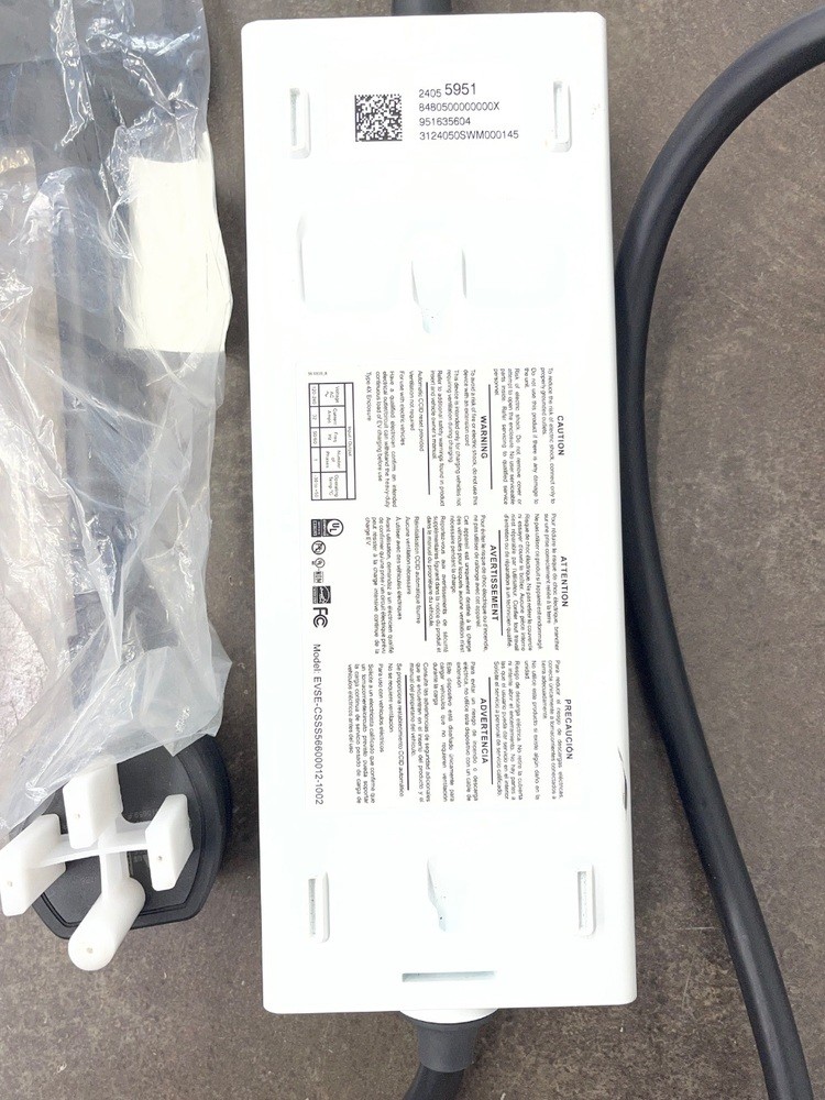 Ultium EV Charger EVSE-CSSS56600012-1002 Level 1 & 2