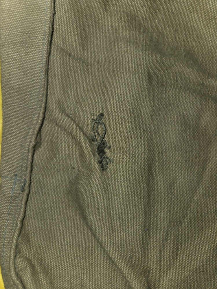 Czech Military M10 Gas Mask Bag Missing Button