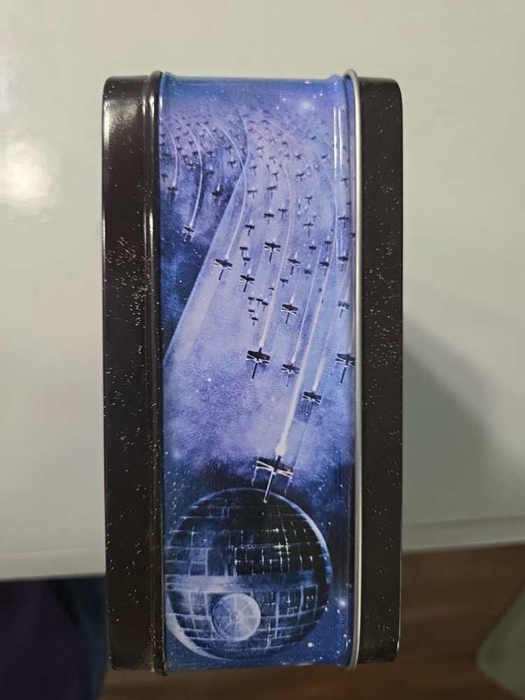Star Wars Tin Lunch Box - Collectible