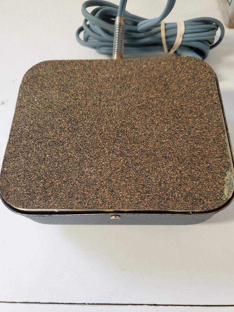 Automatic Projector Switch | Shuts lights on & off | Mayfair | w/ IB | $14 |