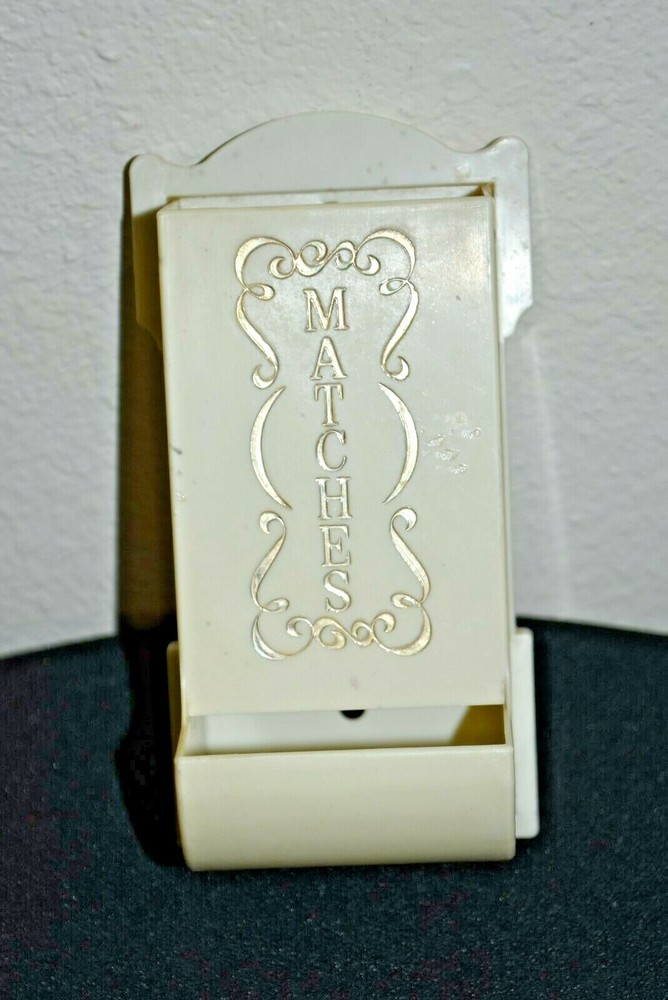 VINTAGE RUSTIC FARM 1970's White Plastic match box  PRIMITIVE art CHIC!