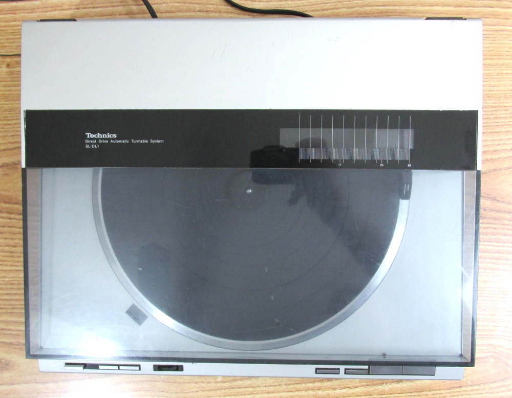Technics SL-DL1 Direct Drive Linear Tracking Turntable-