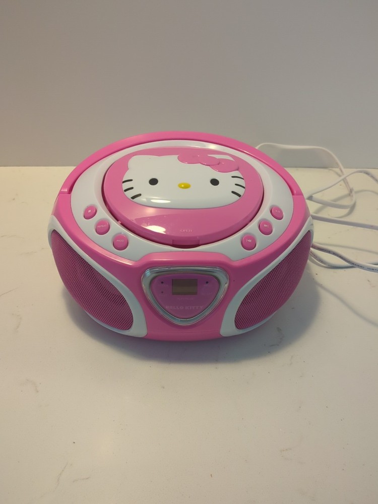 Vintage Hello Kitty KT2025 Portable CD Player - Working LED Light Show!