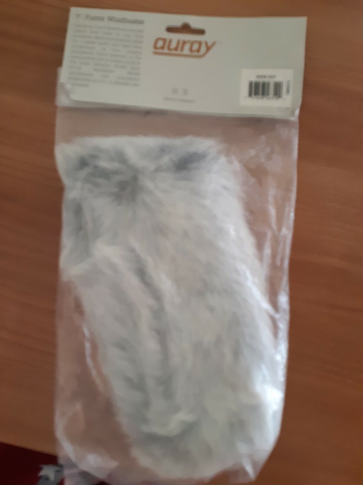 Auray 7 " Fuzzy Windbuster