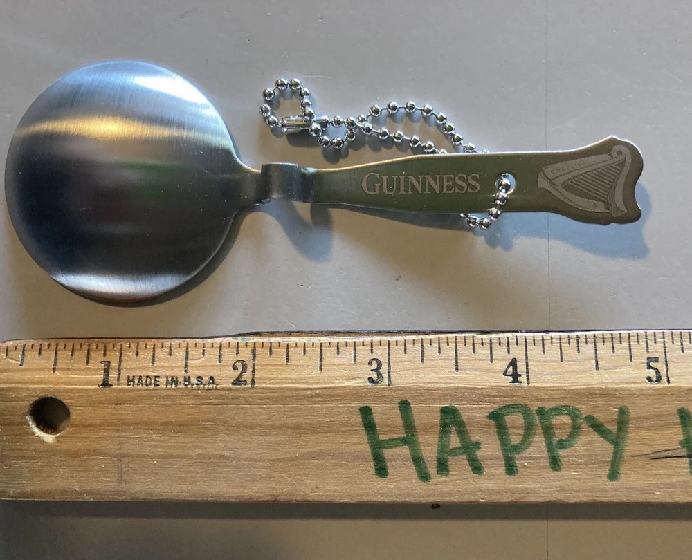 NEW (1) GUINNESS Beer Black & Tan Bar Pouring Spoon Bass Key Chain Stout Guiness