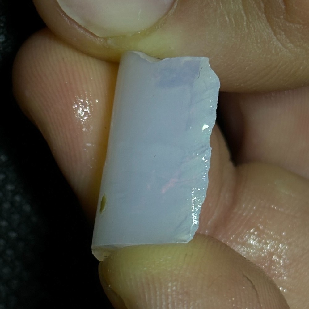 Single Rough Light Colored Virgin Valley Nevada Opal Cutter