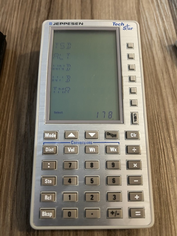 Jeppesen TechStar Electronic Flight Computer w/ Case & Manual – Tested