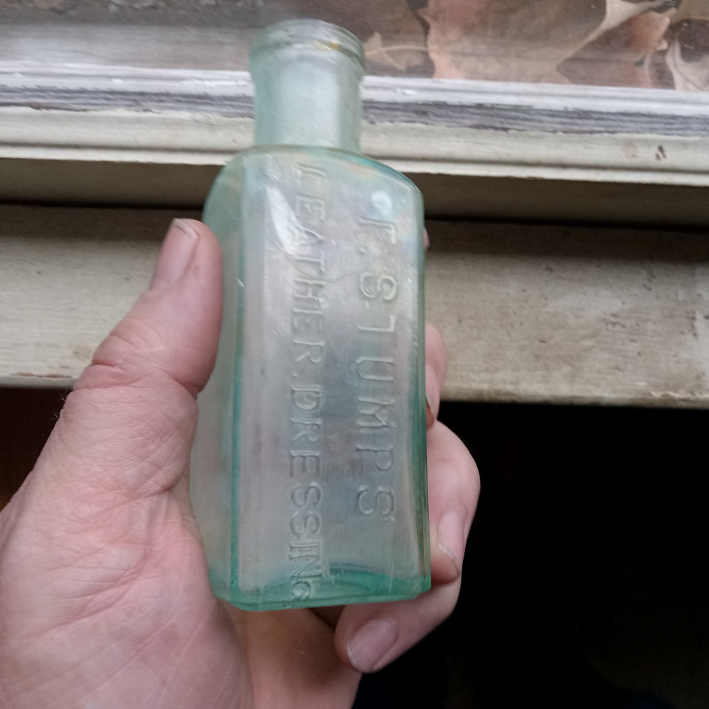 F.STUMPS LEATHER DRESSING SCARCE 1880s DUG BOOT BLACKING BOTTLE