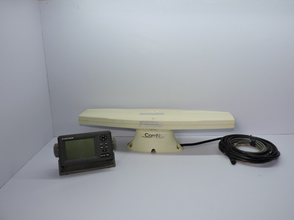COMNAV SATELLITE COMPASS ANTENNA WITH FURUNO RD 30 REMOTE DISPLAY - SET