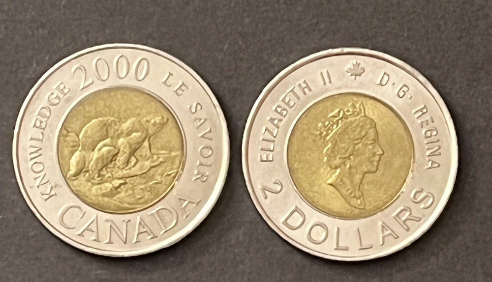 CANADA 2000 - $2 , Queen Elizabeth II / Knowledge. Circulation: 29,880,000