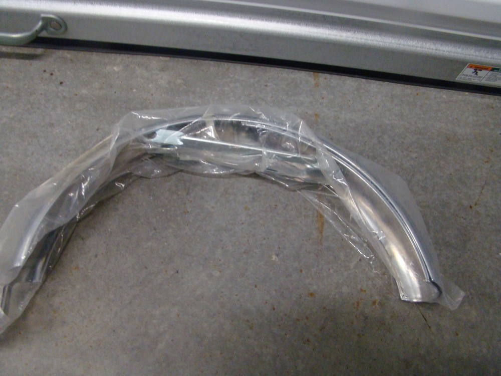 WALD 16" CHROME FENDER SET WITH HARDWARE