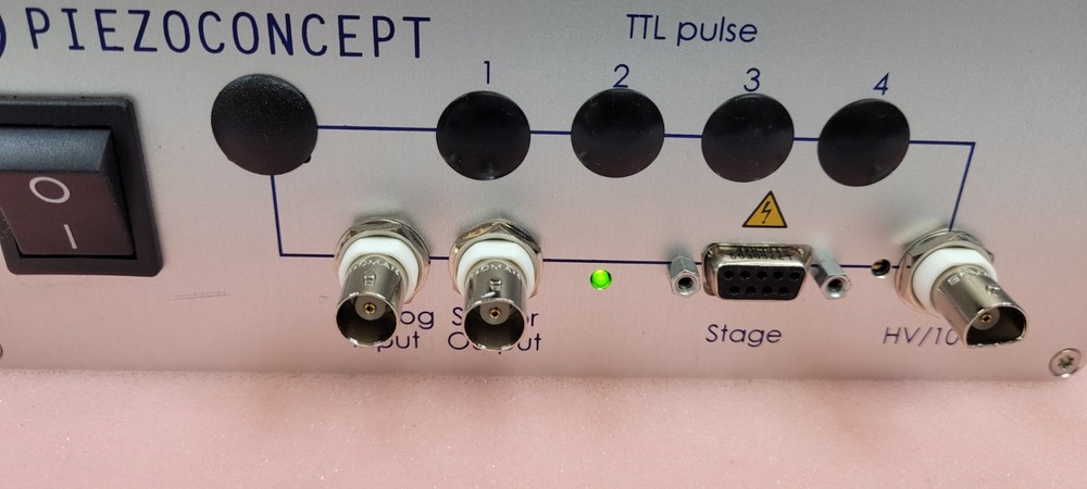 Peizoconcept PiezoDrive1 Z-Insert.200 Olympus Peizo Stage Controller (READ)