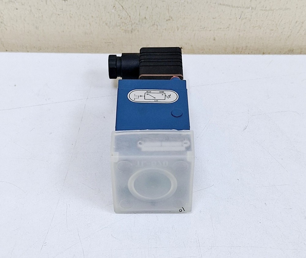 Rexroth 3410400060 Pneumatic Valve (2)