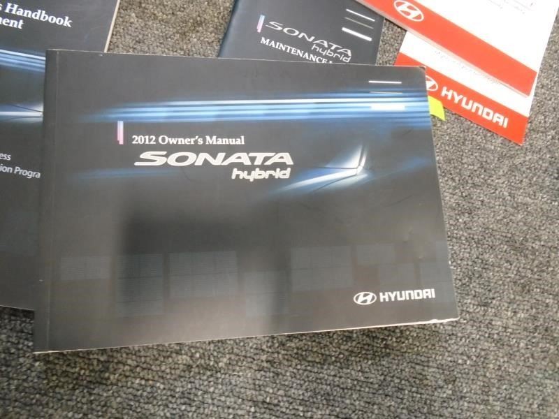 SONATA 2012 Owners Manual 1672469