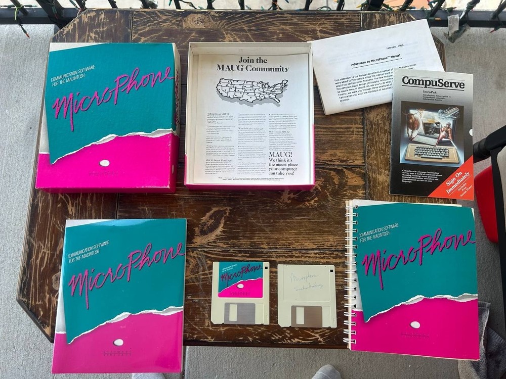 MicroPhone Communication Software for Macintosh Boxed w Manuals & Disks