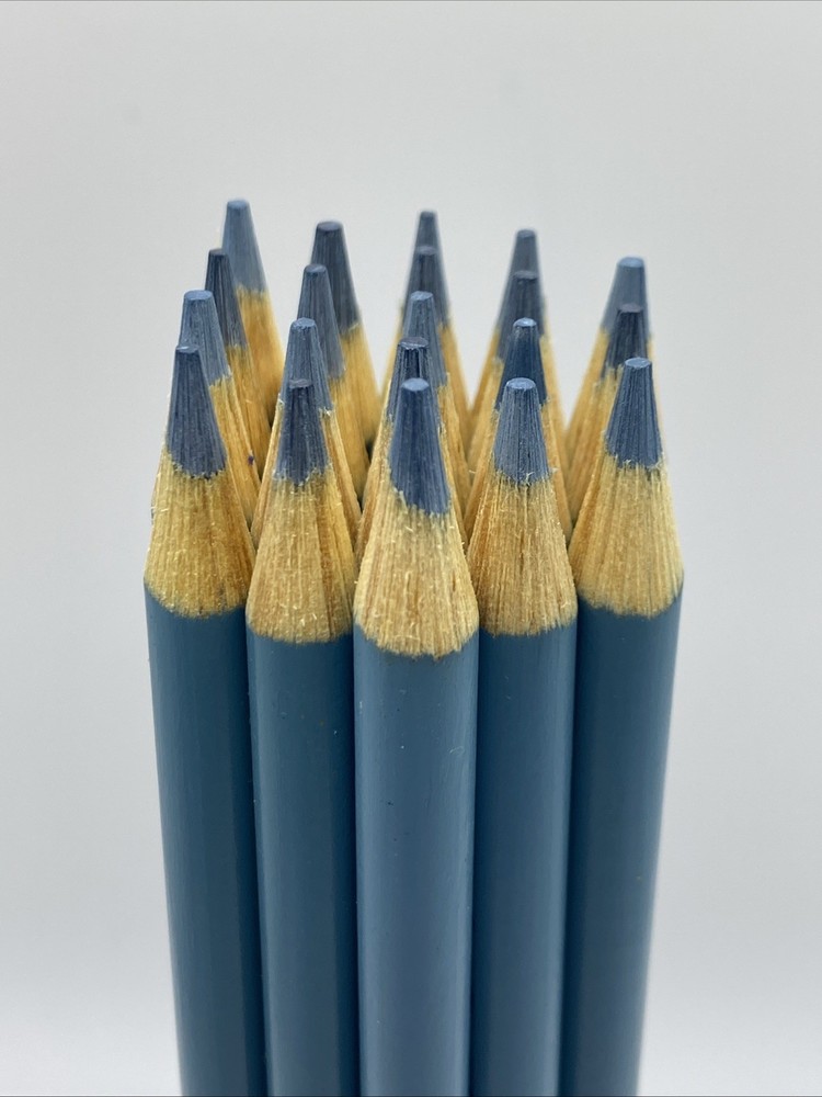 (20) Crayola Colored Pencils  (wild blue yonder) BULK