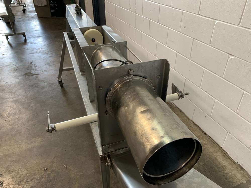 Pneumatic Meat Netting Machine