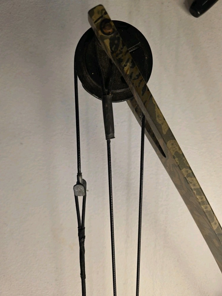 PSE Silverhawk Compound Bow Hunting Camo Vintage