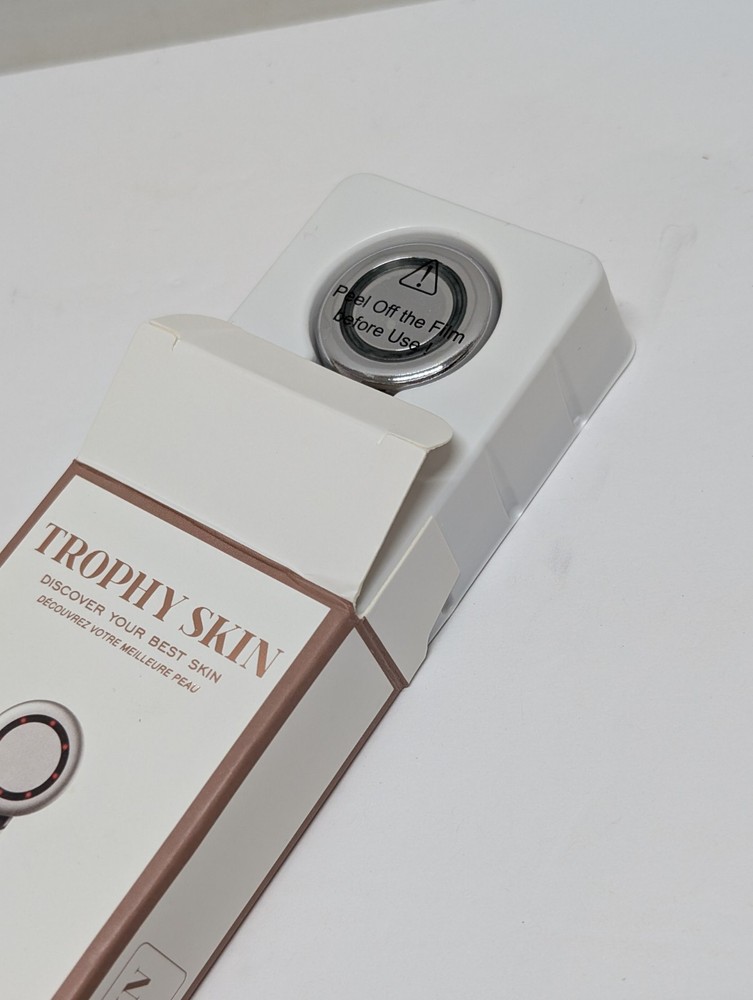 Trophy Skin Brighten MD Multi-Function Eye Face & Neck Tool - New