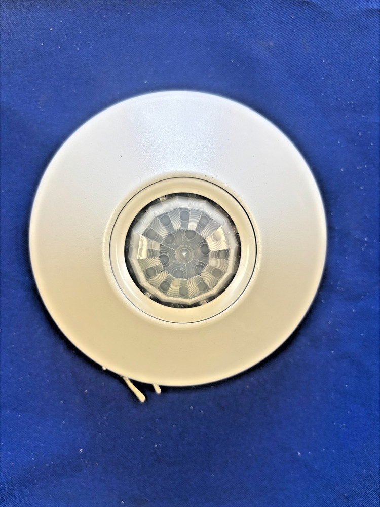 Sensor Switch CMR-9 120/277V Line Voltage Ceiling Mount Occupancy Sensor