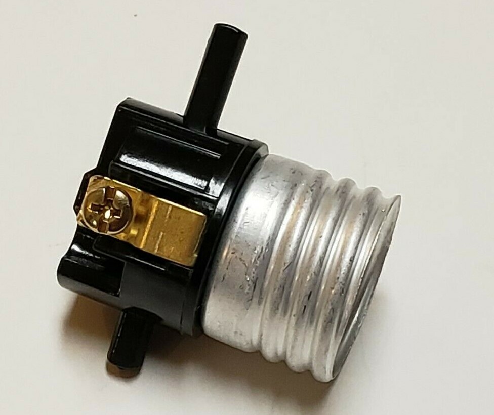 On/Off Push-thru Interior Lamp Socket E26 Medium Base 30683J