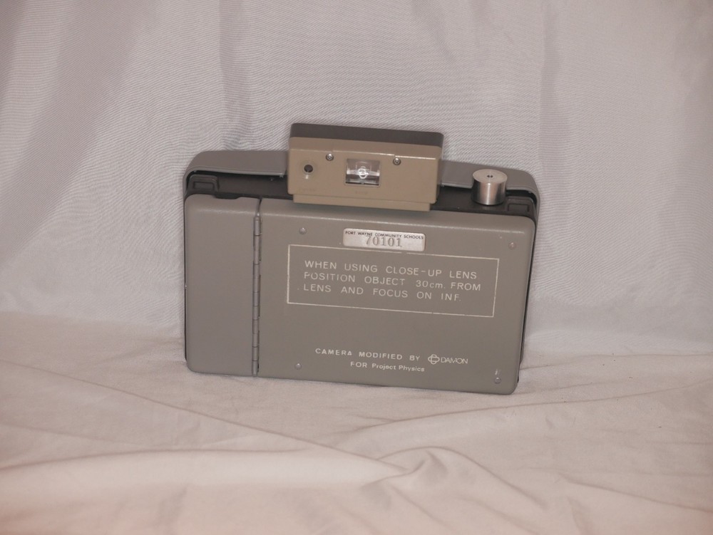Polaroid 320 Automatic Land Camera Damon Project Physics Modified
