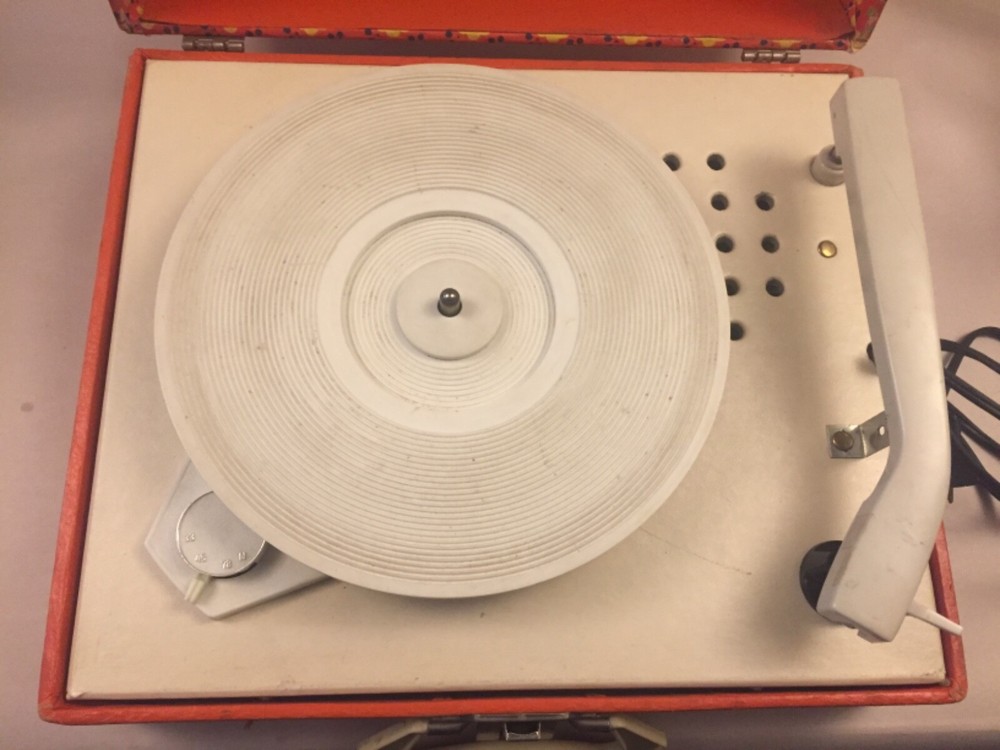 Nancy & Clancy Tele Tone Record Player Vintage Portable Suitcase Turntable